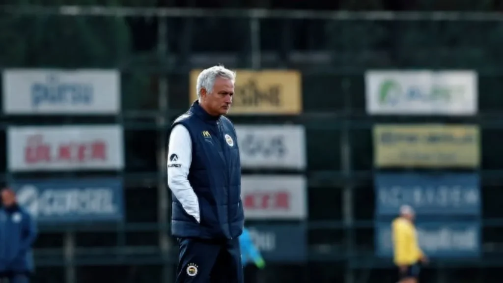 Fenerbahçe’de AZ Alkmaar maçı hazırlıkları başladı